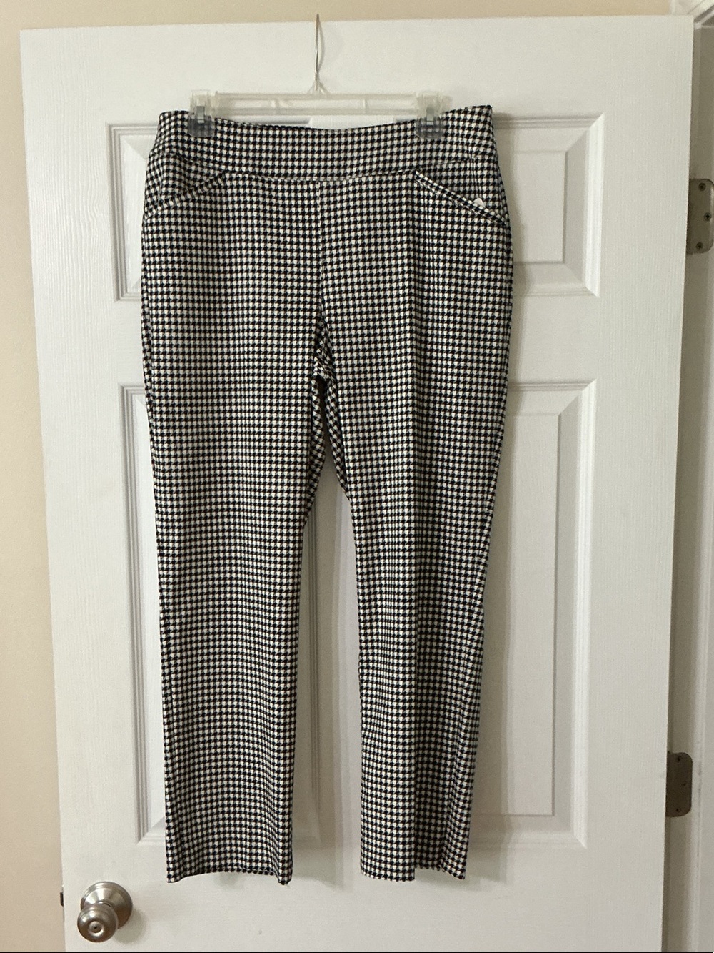 Talbots Black & White Houndstooth Pull-On Pants - Women